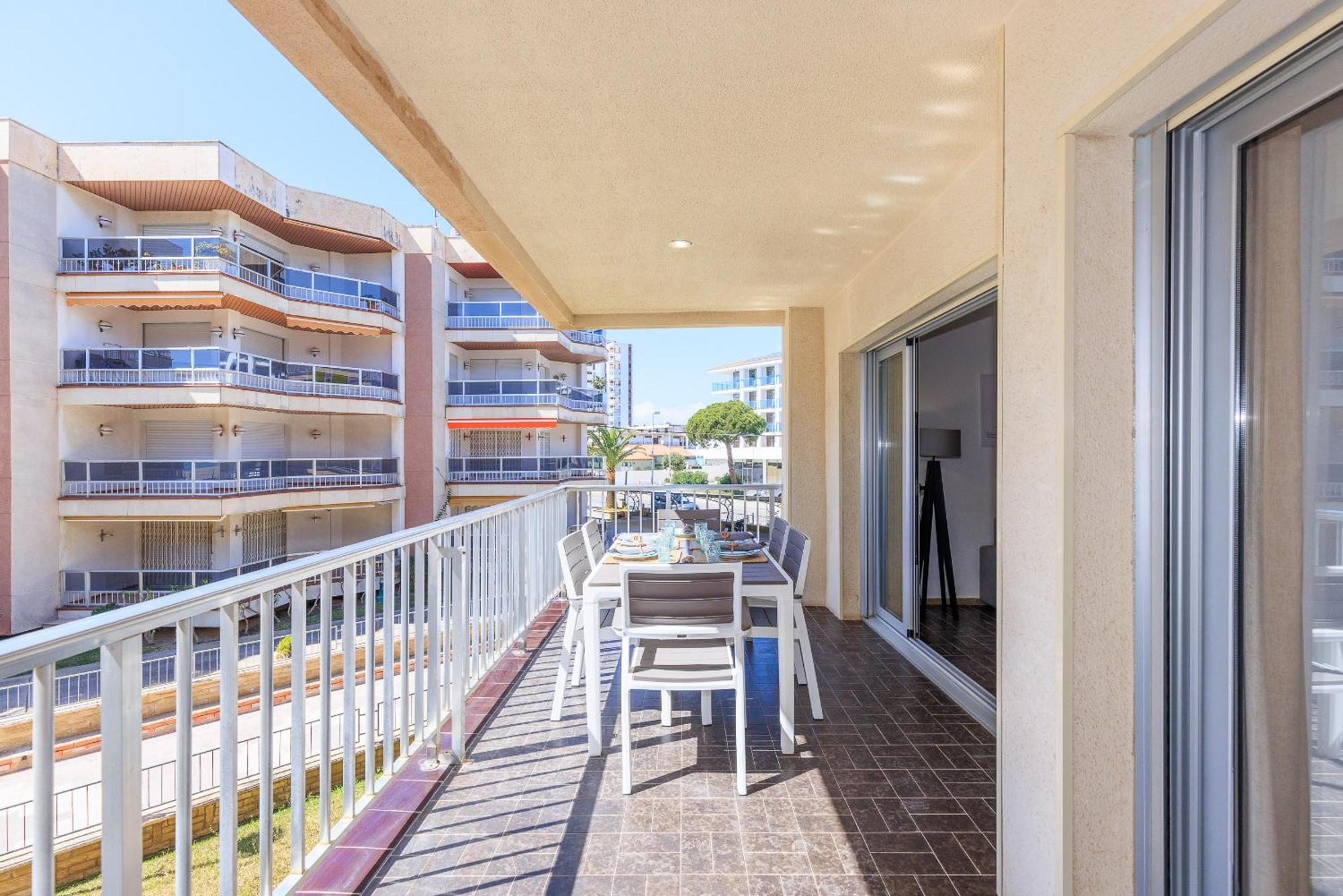 Uhc Dms Family Apartments Камбрілс Номер фото