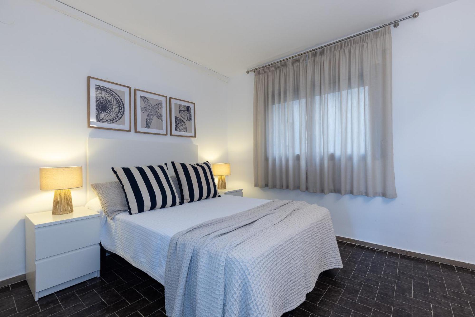 Uhc Dms Family Apartments Камбрілс Номер фото